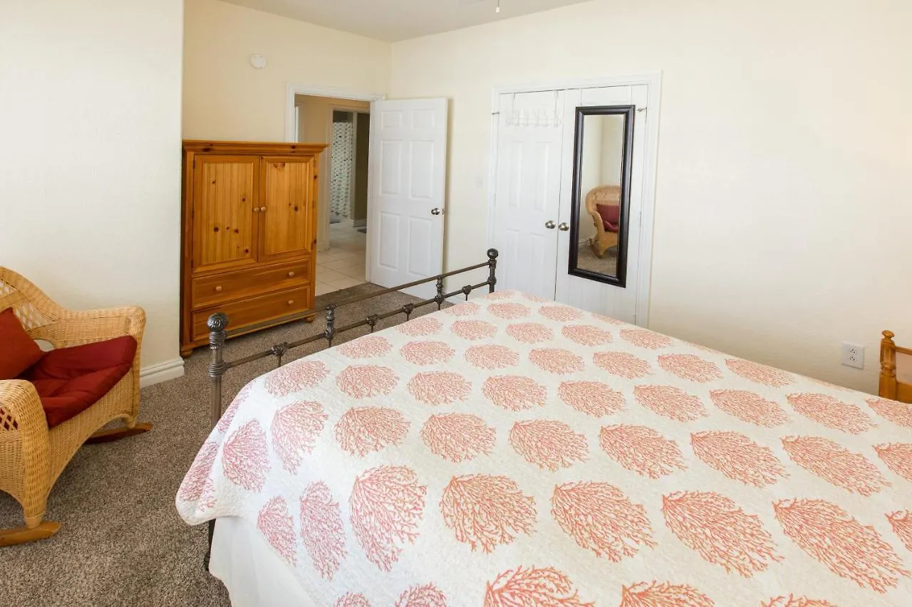 The Sandbridge Dunes - Captains' Quarters 408 Virginia Beach United States